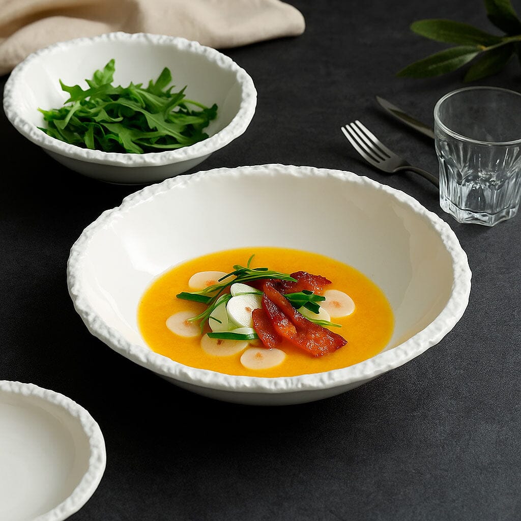 Bowl De Cerámica Con Borde Rústico Y Diseño Orgánico