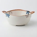 Fuente de Cerámica Floral con Asas Laterales