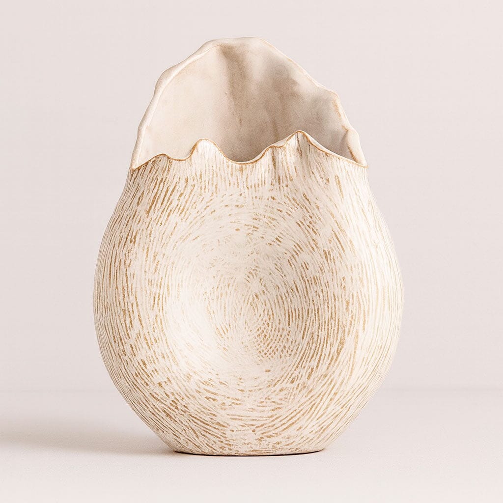 Jarrón de Cerámica Esculpido para Centro de Mesa