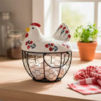 Portahuevos de Cerámica y Metal en Forma de Gallina