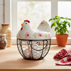 Portahuevos de Cerámica y Metal en Forma de Gallina