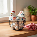 Portahuevos de Cerámica y Metal en Forma de Gallina