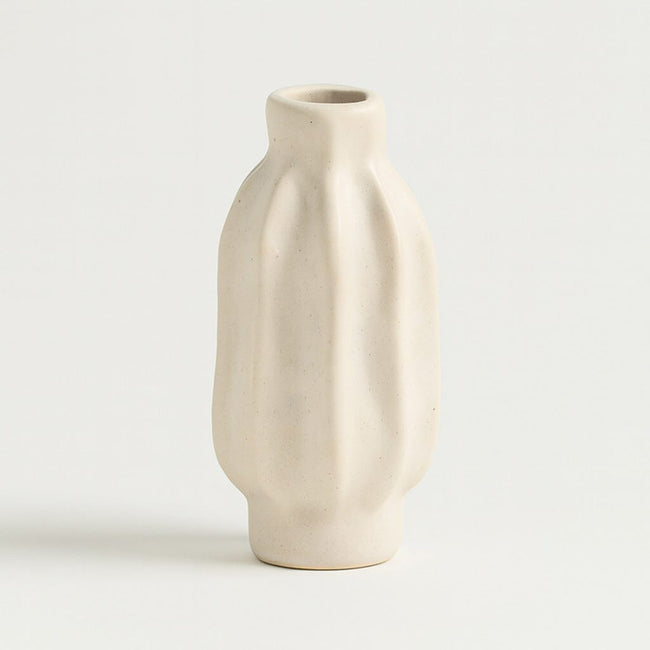 Portavelas de Cerámica con Textura Orgánica Hover Image