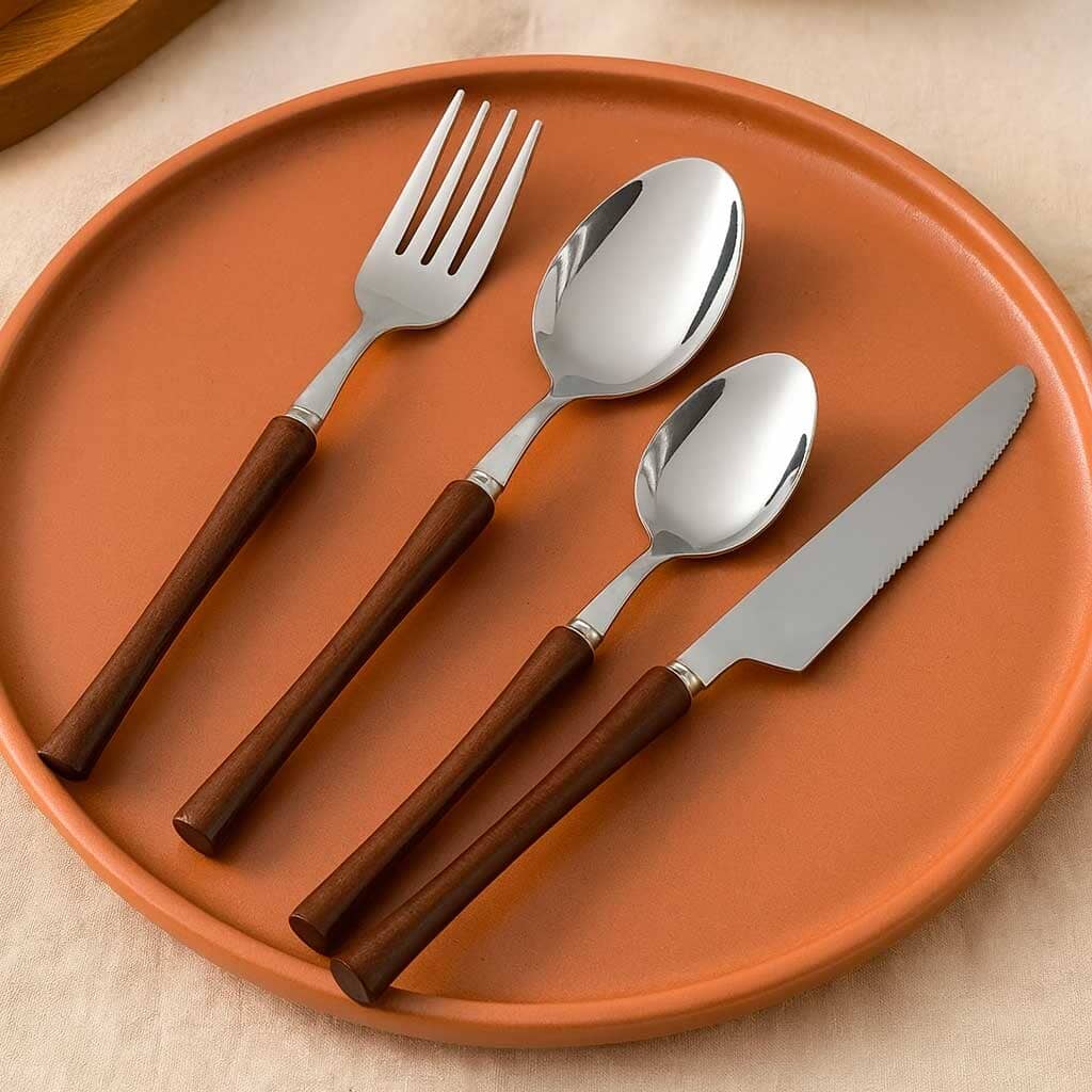Set de Cubiertos en Acero Inoxidable con Mango de Madera (4 Piezas)
