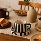 Taza de Cerámica Rayada con Platillo 260ml